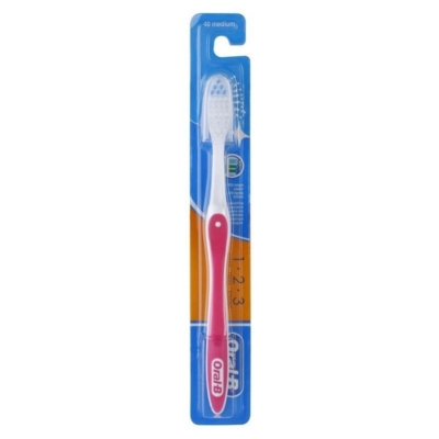 Cepillo ORAL-B 1 2 3